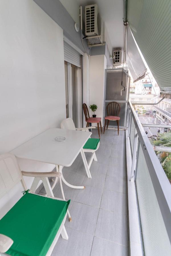 Byt Downtown Flat 拉里萨 外观 照片